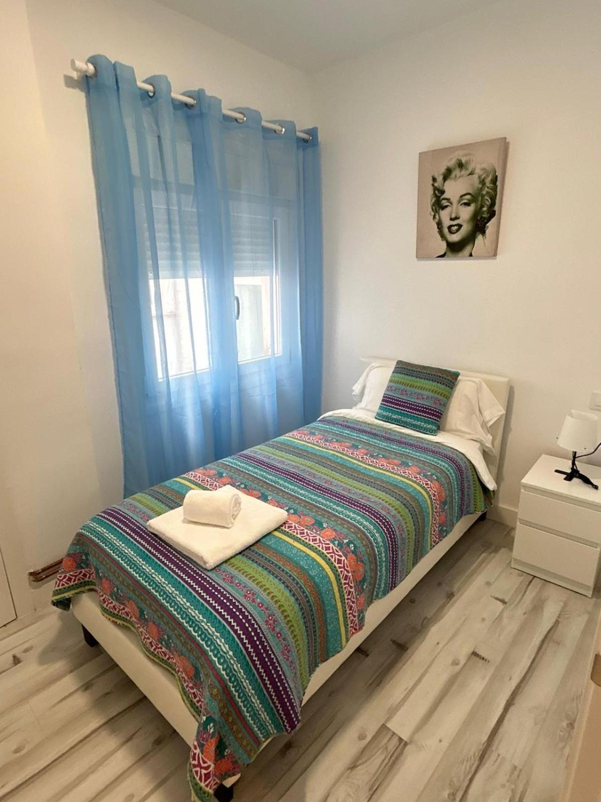 Apartamentos El Conde ซานโตโดมิงโก เดลา กัลซาดา ภายนอก รูปภาพ